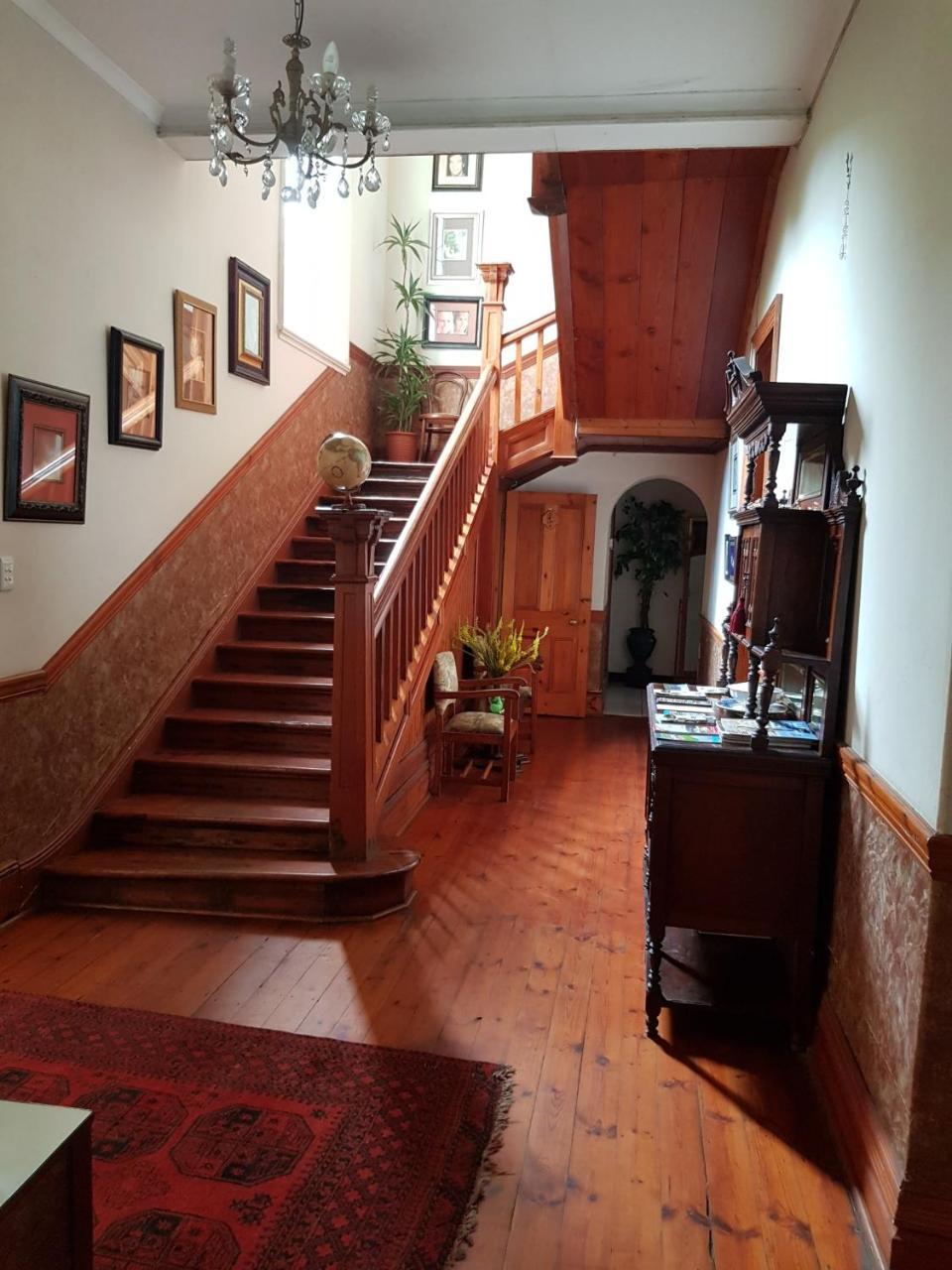 Royston Hall Historical Guesthouse Umtentweni Exterior foto